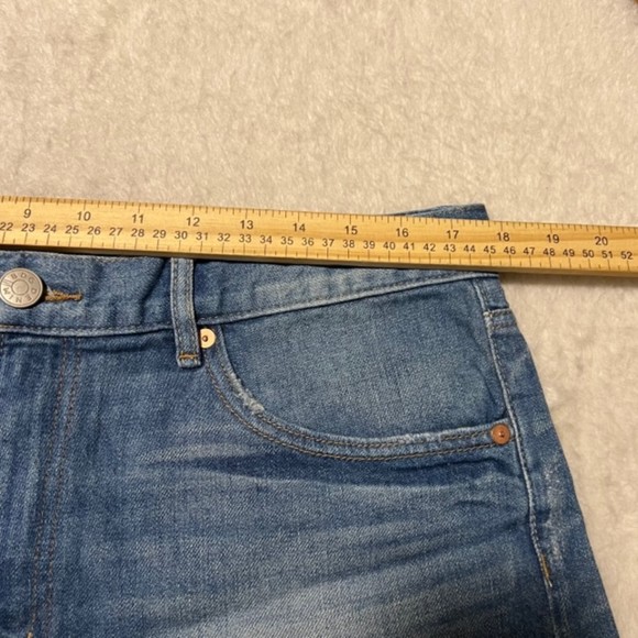 BDG Denim Urban Outfitters Womens Blue Mid Rise Jean Shorts 100% Cotton Size W35 - Picture 8 of 10